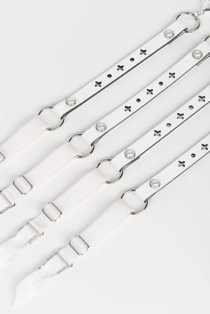 Bianco Garter Belt